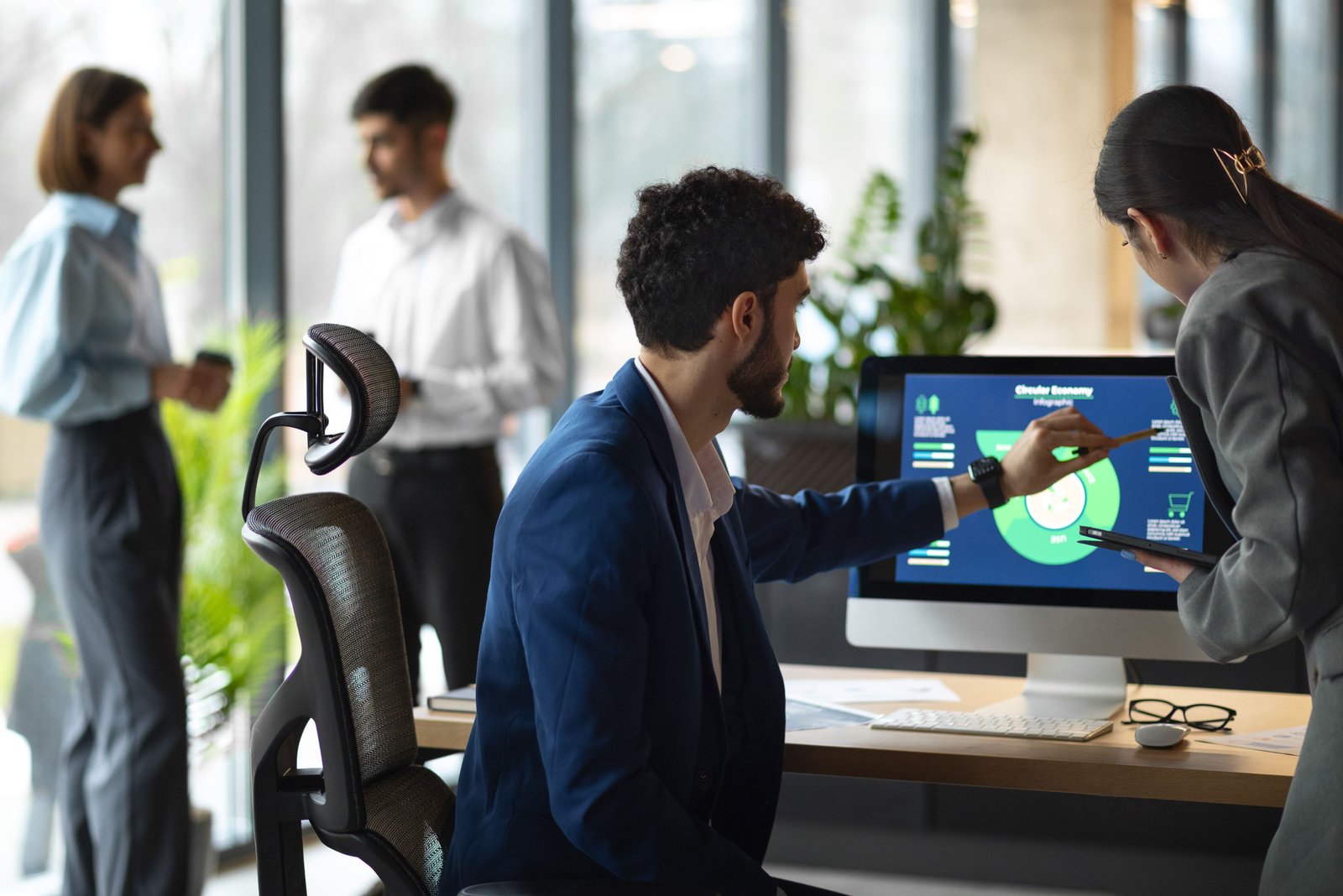 La revolución de la IA a bajo costo: Cómo finanzas, salud y retail lideran con startups tecnológicas (2025-2026)
